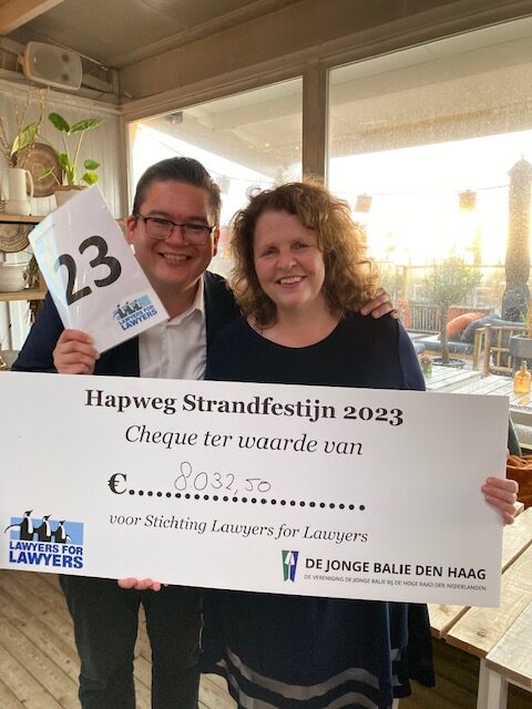The Hague Young Bar Association raises €8032,50 for Lawyers for Lawyers